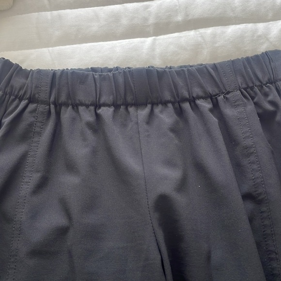 ZENERGY 2 PC BLACK TRAVEL SET - Picture 11 of 12